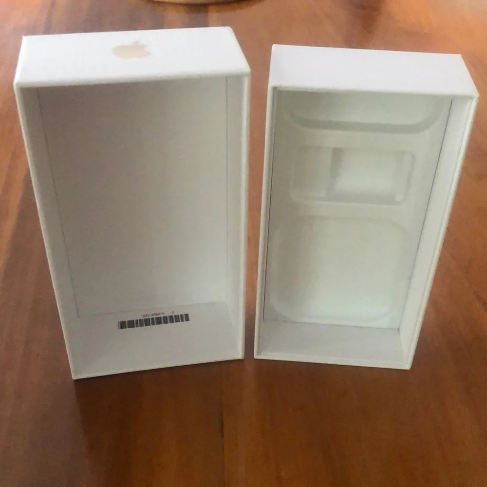 Apple iPhone 5S Box